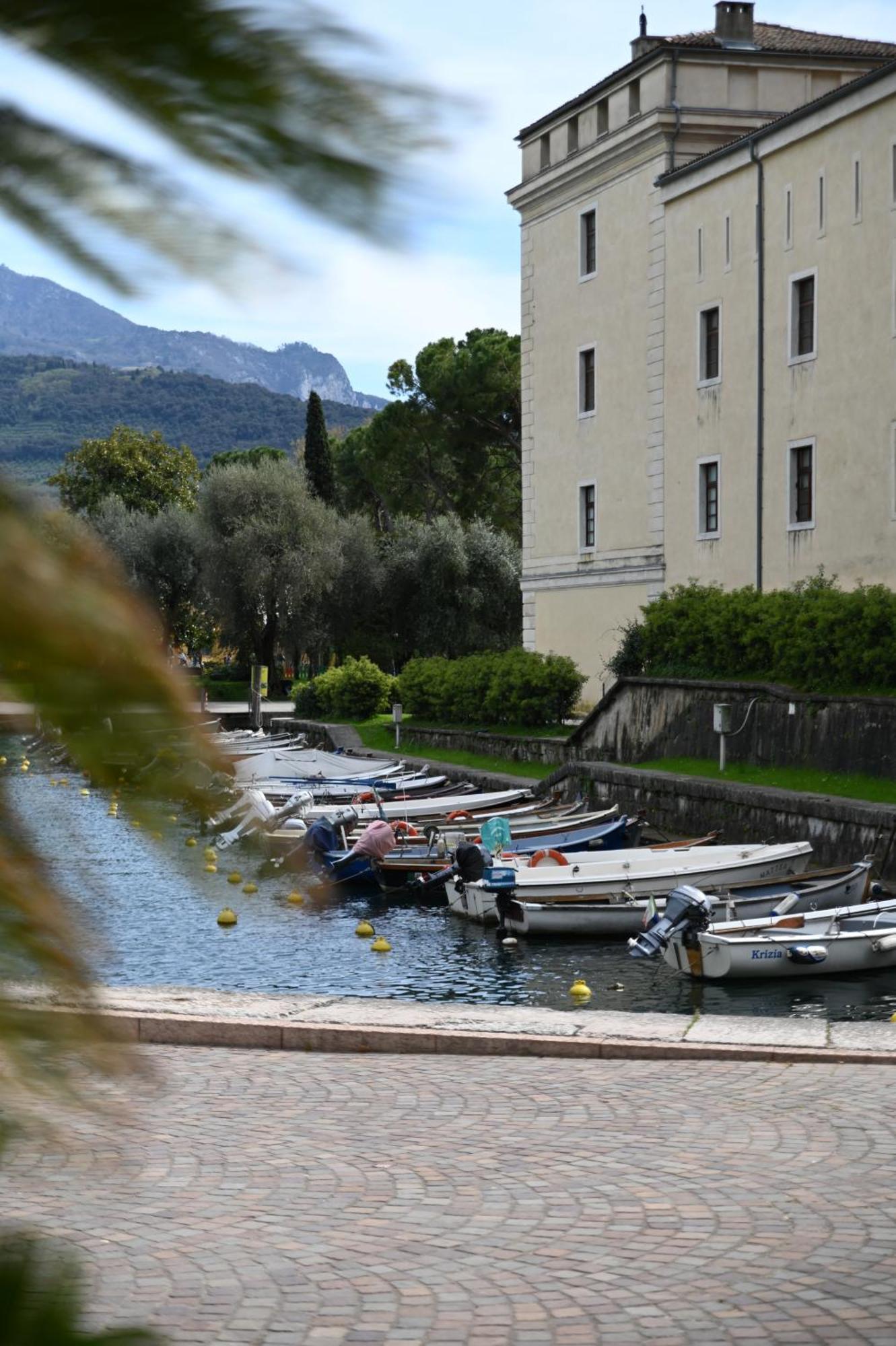 La Brezza Del Lago Riva del Garda Esterno foto